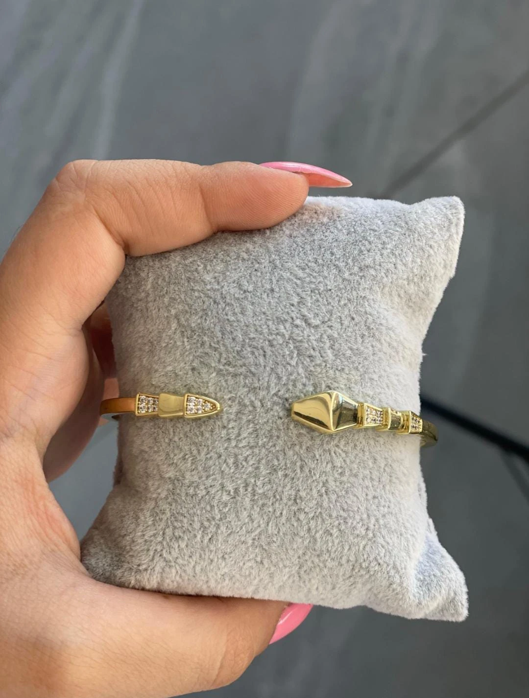bangle
