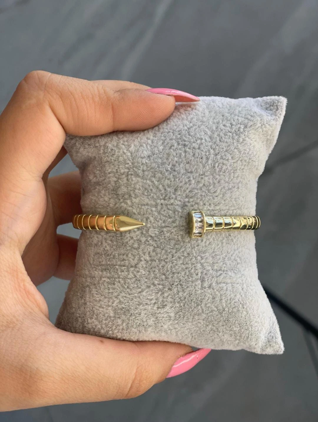 bangle