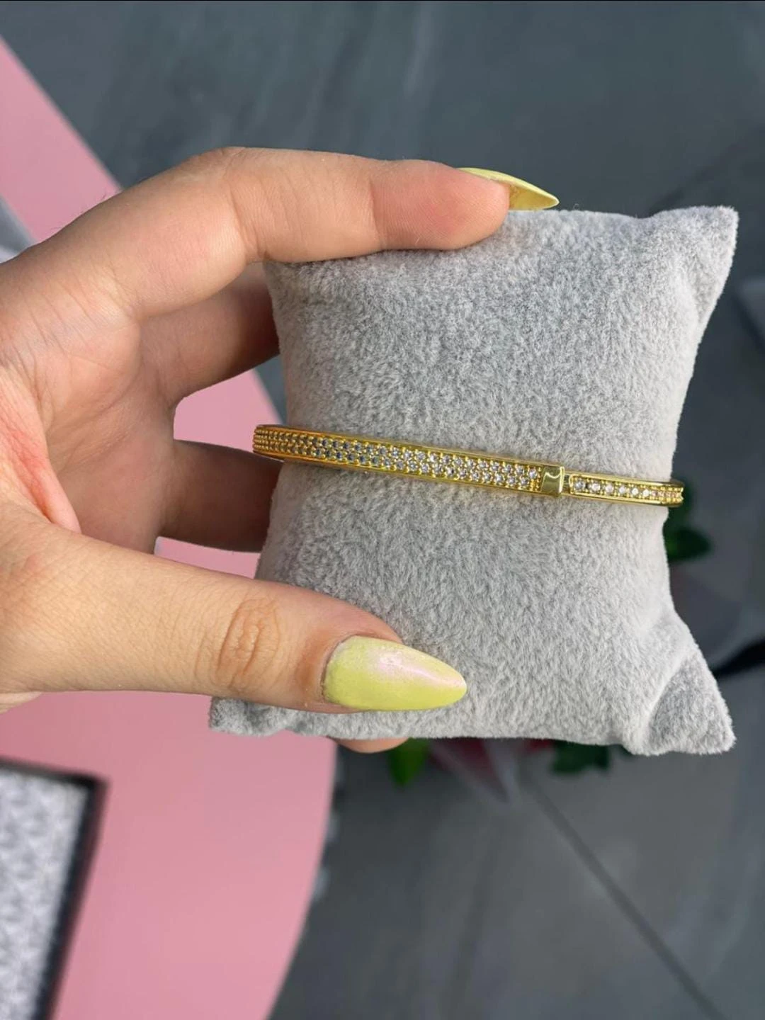 bangle