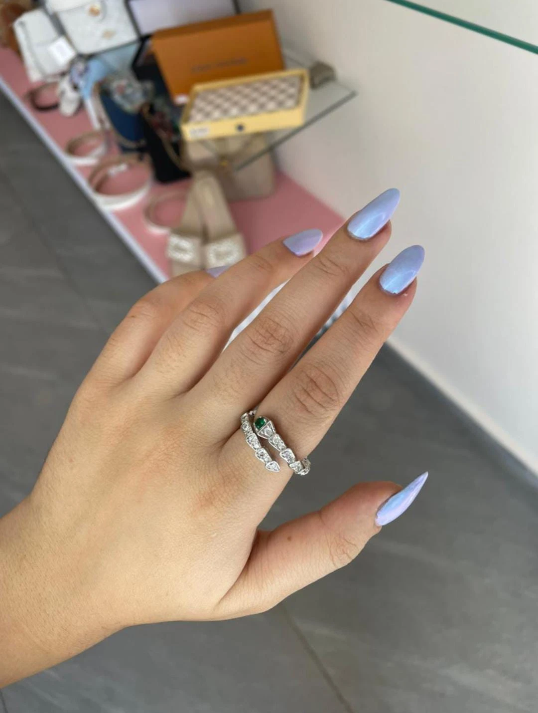 Ring