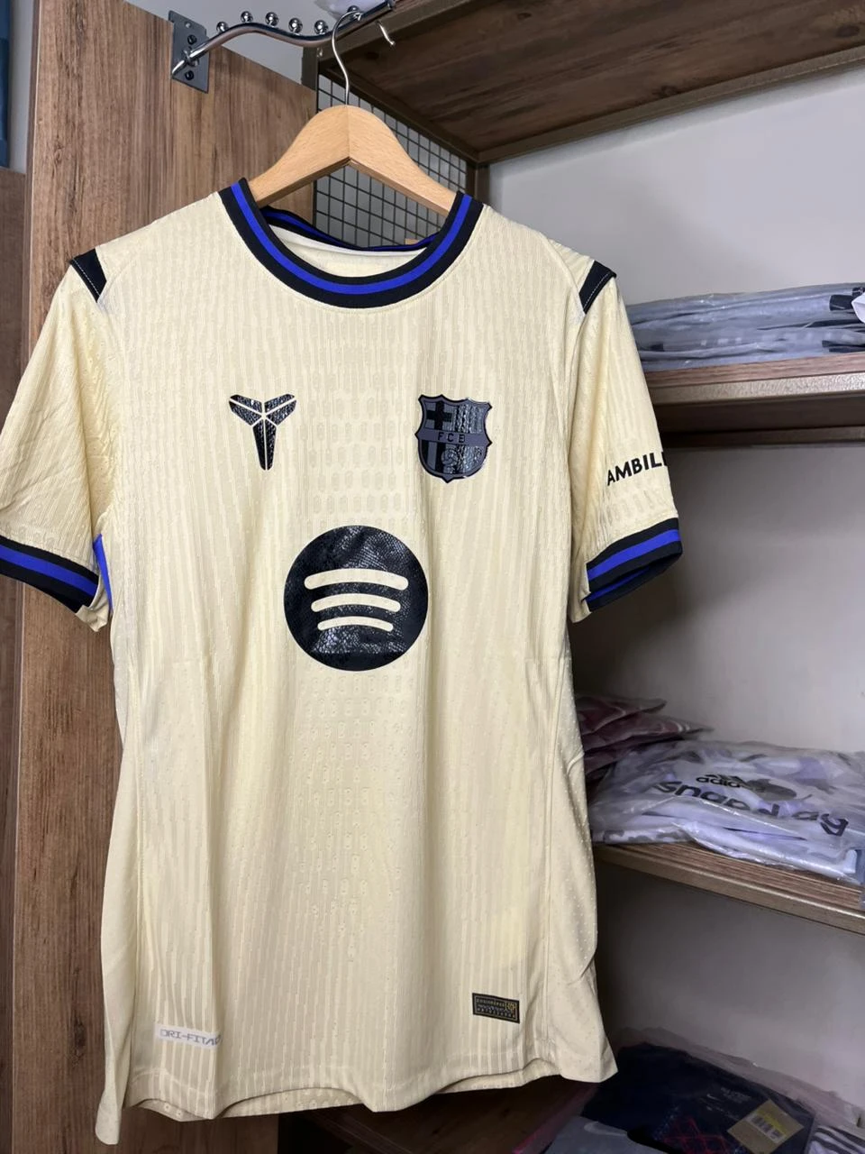 Barcelona 25/26